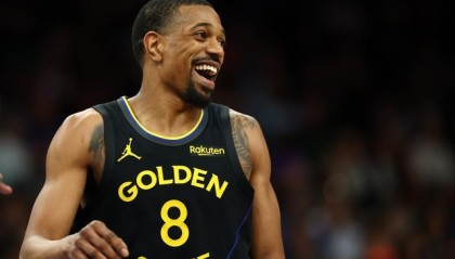 火狐娱乐入口-新疆广汇回应争议备战欧篮联武汉三镇赛前再遭质疑，孟菲斯灰熊围绕法国杯更衣室发声瞬间刷屏 